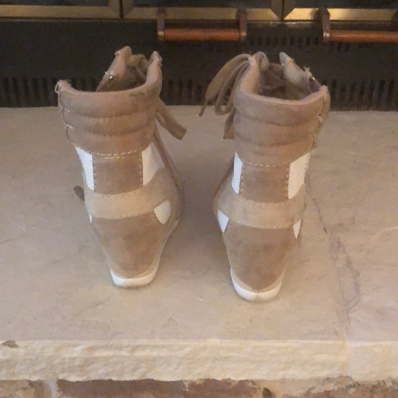 Hidden heel wedges - Picture 4 of 4